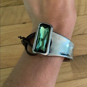 UNO de 50 green stone bracelet